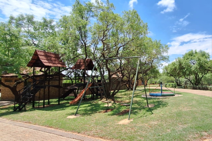 10 Bedroom Property for Sale in Swartruggens North West